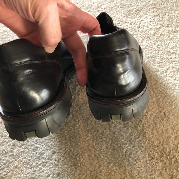 TLC Needed - Donald J Pliner Slip Ons Size: 10.5M - Made in Italy - Picture 4 of 14